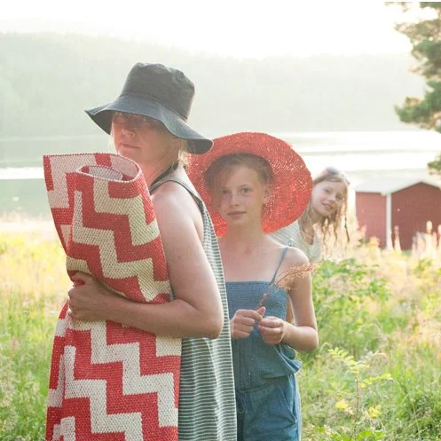 Brita Sweden Gunnel Vloerkleed Rood 5 Brita Sweden Gunnel Vloerkleed Rood - Afbeelding 3